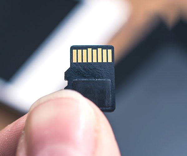 Expandable Storage with the Pre-Installed 64GB Micro SD Card